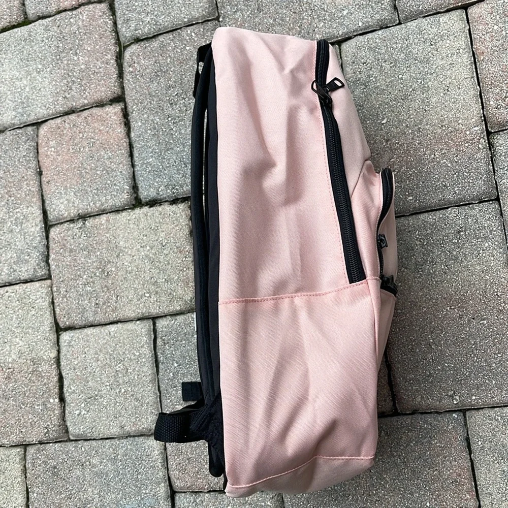 Vans Ranged 2 Prints Adult Laptop Backpack One Size (Coral Cloud-asphalt) NWT